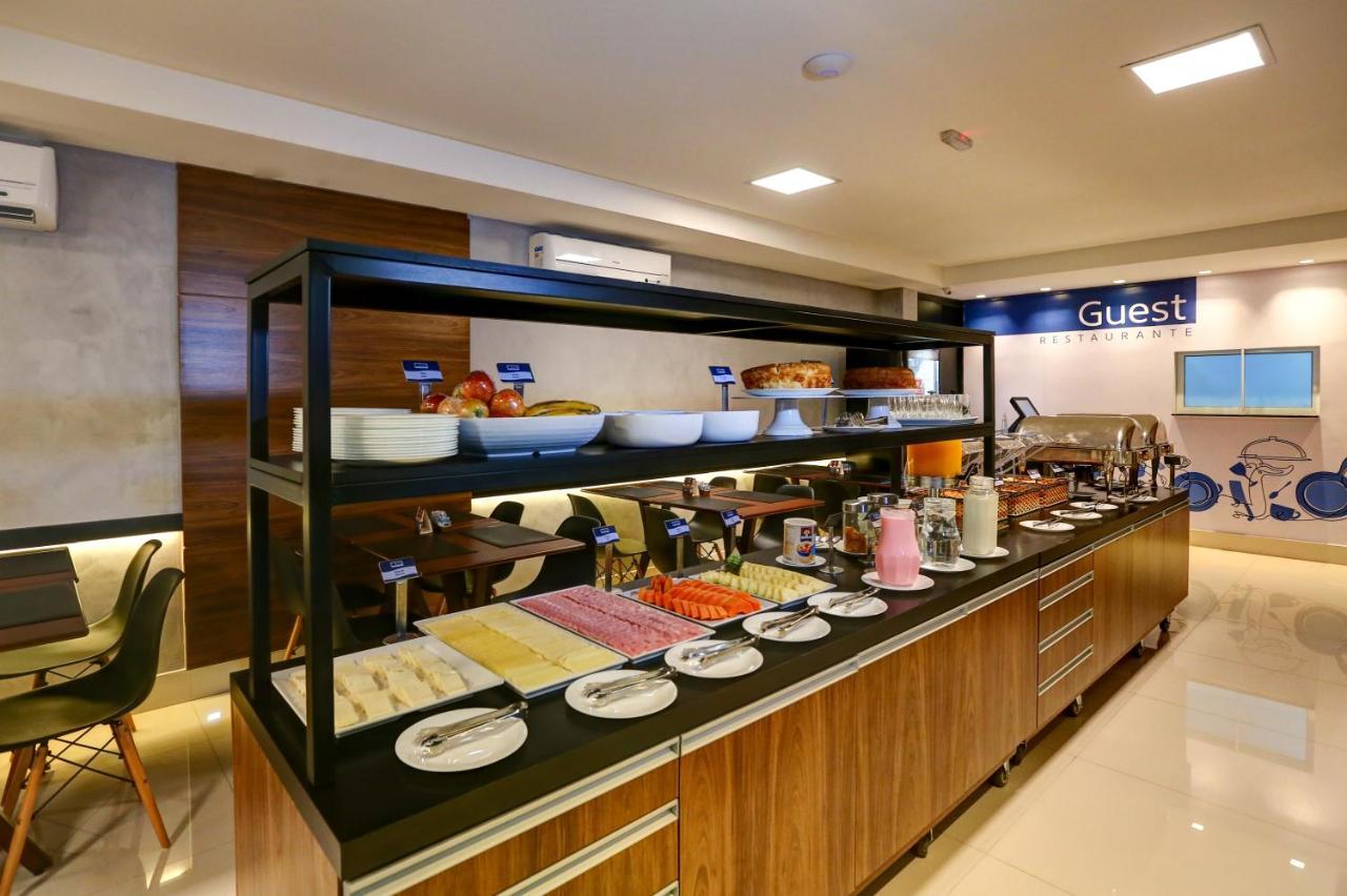 Transamerica Fit Vitoria Praia De Camburi Екстер'єр фото